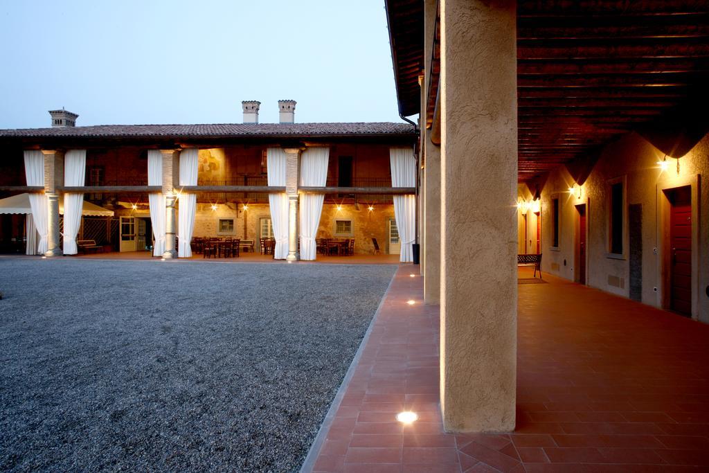 Agriturismo Ca Del Lupo Pallazzolo sull'Oglio Eksteriør billede